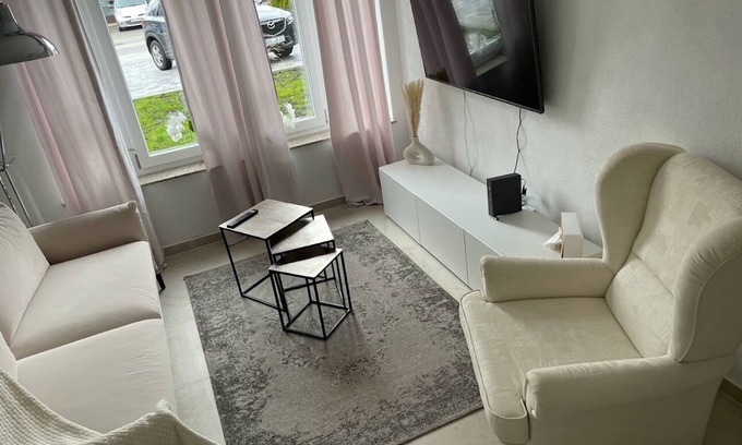 Pidingerau Apartment | Vacation apartment (63 m²) for up to 4 people. Living room with sofa bed, kitchenette, separate bedroom, terrace