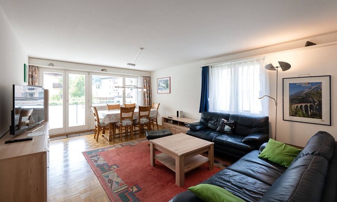 Davos-Dorf Apartment | Vacation apartment/apartment for 7 guests with 90m² in Davos Dorf (296604)