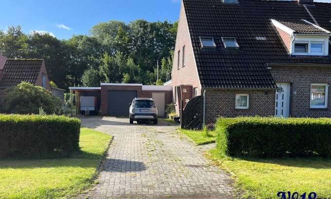 Esens Apartment | Vacation apartment/apartment for 4 guests with 55m² in Esens (169058)