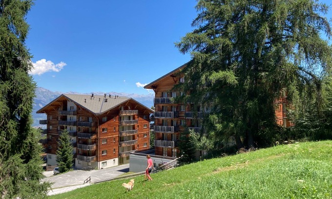 Saint-Pierre-de-Clages Apartment | Vacation apartment/apartment for 5 guests with 38m² in Haute-Nendaz (267656)