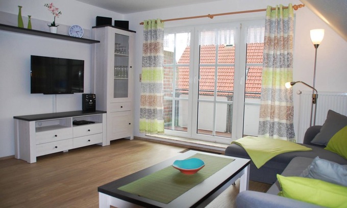 Werdum Apartment | Vacation apartment Gästegarten Apartment 4B/4 Nordseemöve - Am Gästegarten