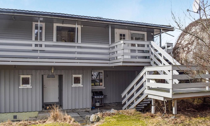 Larvik Apartment | Vacation apartment near a beautiful fjord