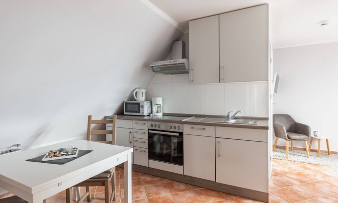 Gollwitz Apartment | Vacation apartment "Sommernest" on Poel