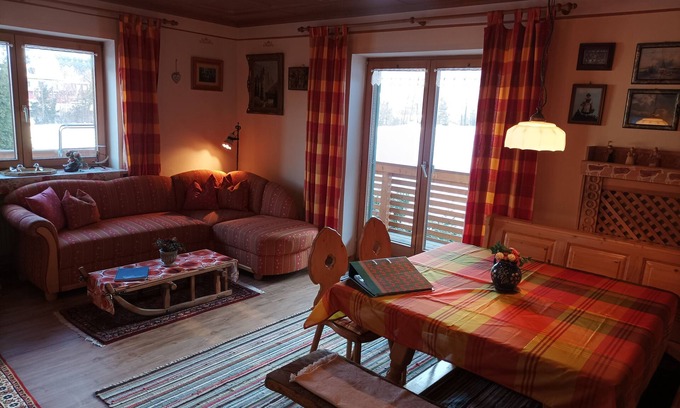 Pidingerau Apartment | Vacation apartment Staufen-Biwak 82 sqm, 2 bedrooms with balcony