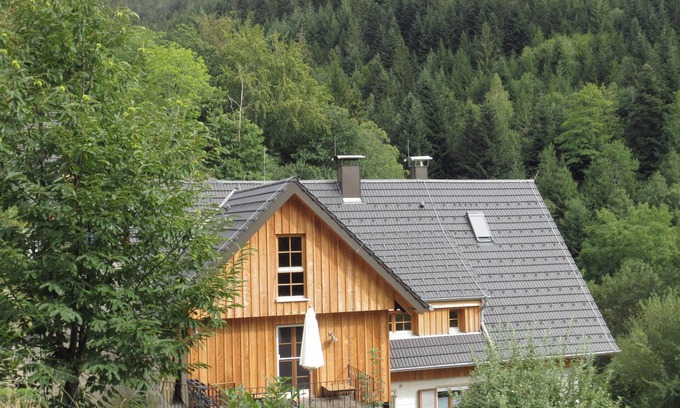 Brandmatt Apartment | Vacation apartment with terrace, 85sqm, 3 bedrooms, max. 6 persons