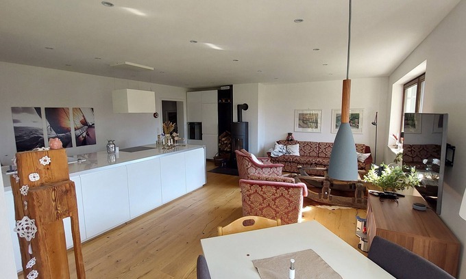 Seeon-Seebruck Apartment | Vacation apartment Wolke 1 with 1 bedroom