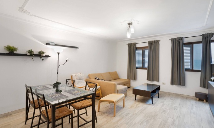 La Garita Apartment | Vacation 'Casa Para Descubrir El Mar' with Private Terrace and Wi-Fi