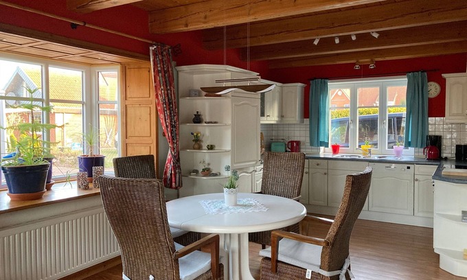 Landkirchen Apartment | Vacation apartment/apartment for 4 guests with 98m² in Fehmarn OT Landkirchen (59206)