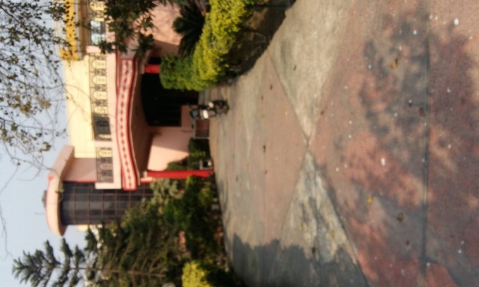 Delhi House | Vacation Farm House Enjoyable palace for Stay .it's soo sweet palce .we l nice