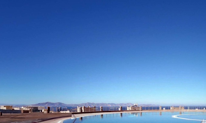 Koyunbaba Apartment | Vacation Flat w Garden, Pool in Bodrum Gumusluk