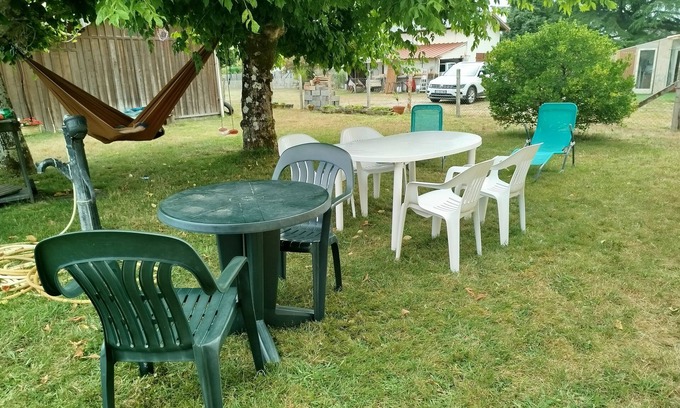 Lesperon House | Vacation home 25 minutes from the beach