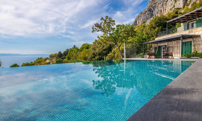 Makarska House | Vacation home 2M by Interhome