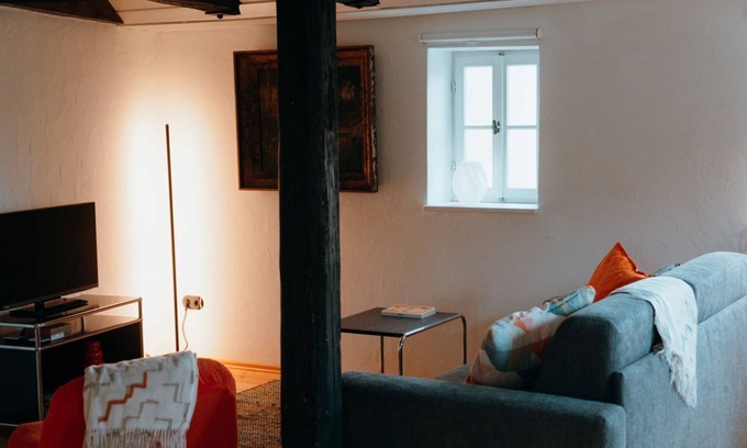 Sommerhausen Apartment | Vacation home (70m2) with historical ambience
