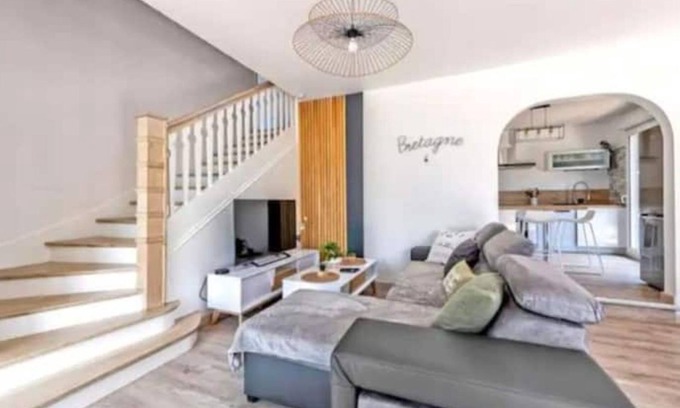 Fouesnant Villa | Vacation home 800 m from the sea and a few steps from the Mousterlin Marshes