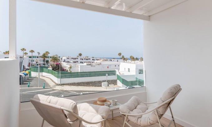 Puerto del Carmen House | Vacation Home 'Casa Ancla' with Sea View, Private Terrace and Air Conditioning