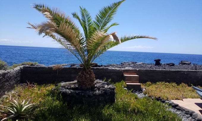 Los Llanos de Aridane House | Vacation home directly by the sea