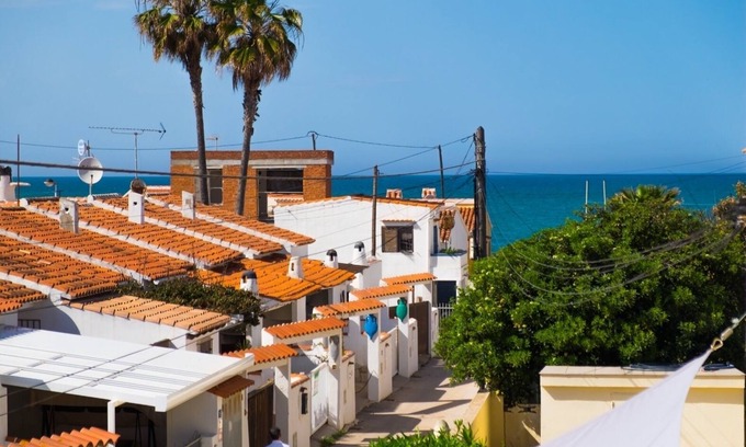 Molinell House | Vacation home (Els Poblets) directly on the beach.