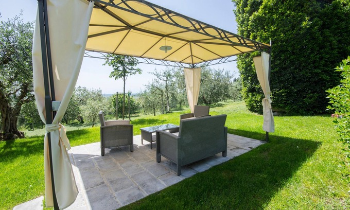 Camucia House | Vacation home for 13 guests with 450m² in Cortona (273279)