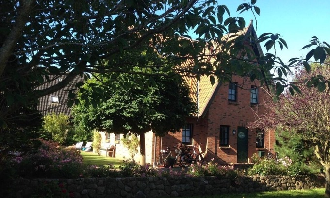 Oldsum House | Vacation home for 5 guests with 80m² in Oldsum (105474)