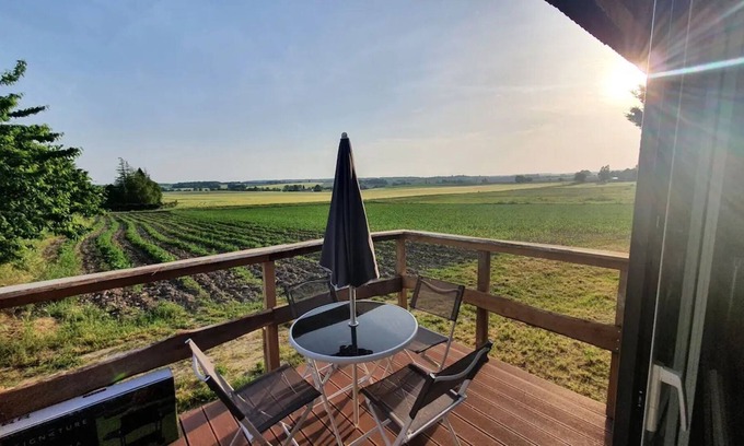 Yviers House | Vacation Home "Gîte Serge" with Shared Terrace, Shared Garden & Wi-Fi