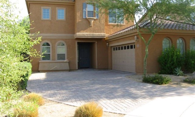 North Gateway House | Vacation Home in Northwest Phoenix