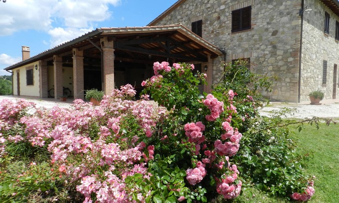 Collazzone House | Vacation home in the countryside