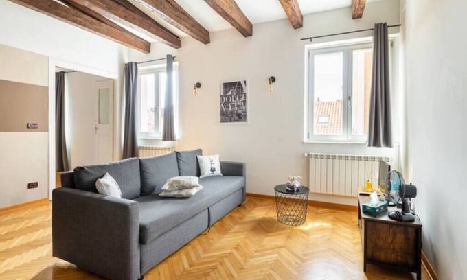 Trieste Old Town Apartment | Vacation home in the historic center near Ponterosso Square