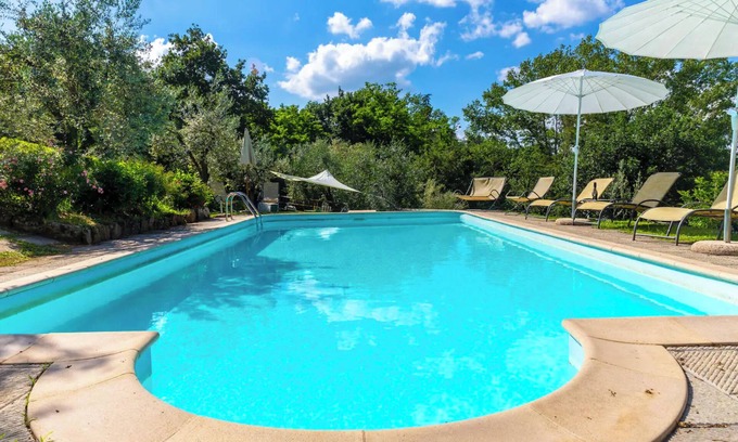Monte San Savino House | Vacation Home 'La Limonaia' with Pool, Private Terrace & Wi-Fi