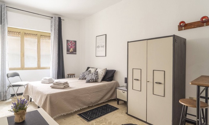 Jerzu House | Vacation Home "Jerzu Centro" with Private Terrace & Balcony
