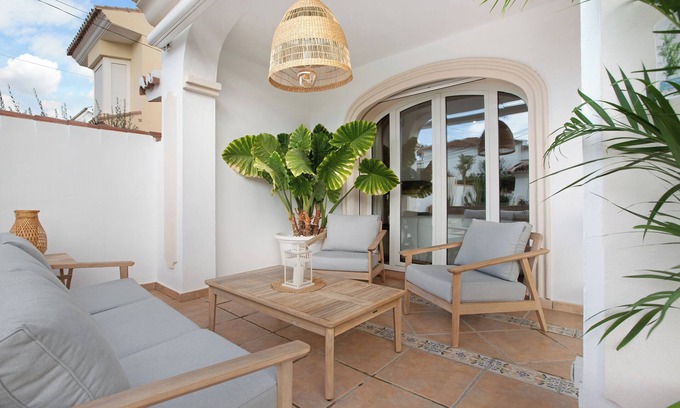 Torremolinos Villa | Vacation Home "La Casita Del Mar" with Private Whirlpool, Private Terraces & Wi-Fi