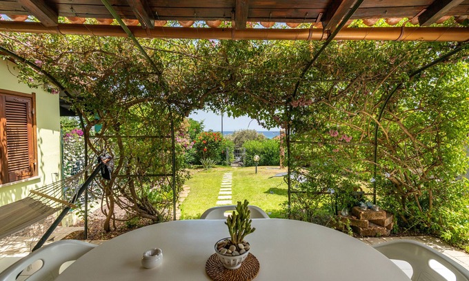 Costa Rei House | Vacation Home 'La Casa di Silvia' with Sea View, Garden & Private Terrace