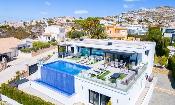 Cumbre del Sol House | Vacation home Megin by Interhome