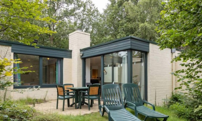 Lommel House | Vacation home Park de Vossemeren in Lommel - 6 persons, 3 bedrooms