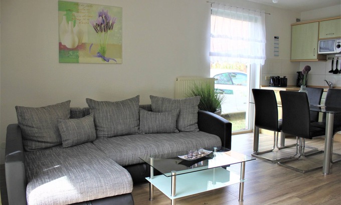 Kaltenhof House | Vacation home "Regina" on Poel