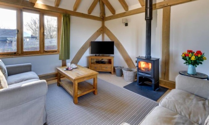 Stone in Oxney House | Vacation home Stener in Tenterden - 4 persons, 2 bedrooms