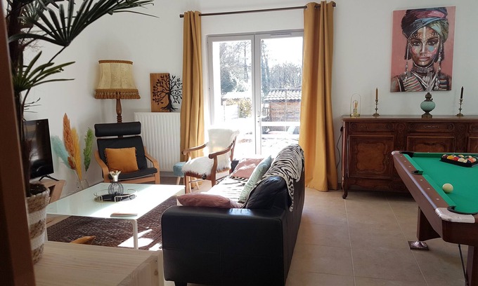 Ars-sur-Formans House | Vacation home with all comforts, relaxation and leisure