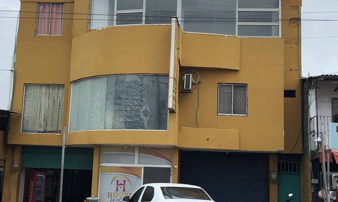 Sahagun Hotel | VACATION HOTEL 30 MINUTES FROM TOLU AND COBEÑAS