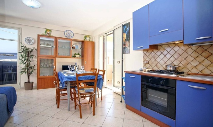 Marzamemi Apartment | Vacation in the center of marzamemi sea front