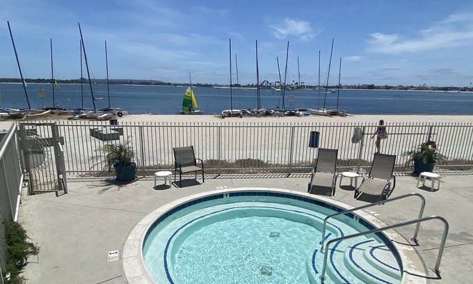 Crown Point Condo | Vacation on Sail Bay, San Diego. Waterfront building