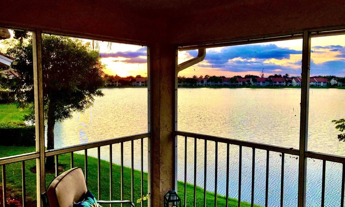 North Naples Condo | Vacation Paradise at "Sunset Tides " Emerald Lakes in North Naples!