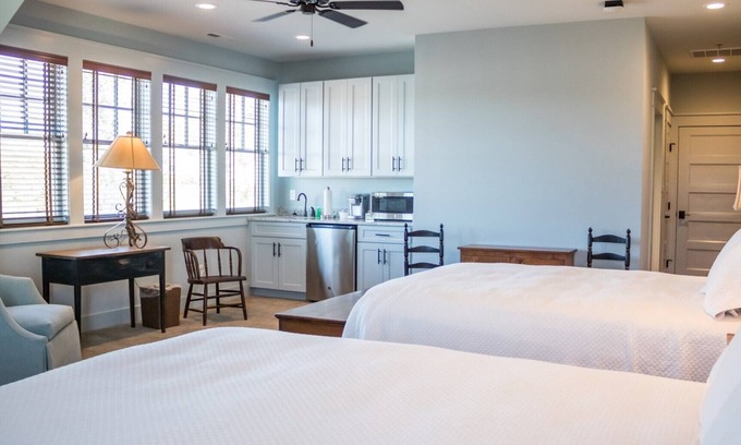 Oriental Hotel | Vacation Perfection in Coastal NC - River Dunes