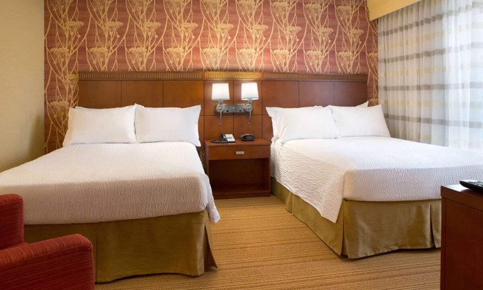 Mayo Clinic Hotel | Vacation Starts Here! 2 Affordable Units, Near Desert Vista Dog Park, w/Pool!