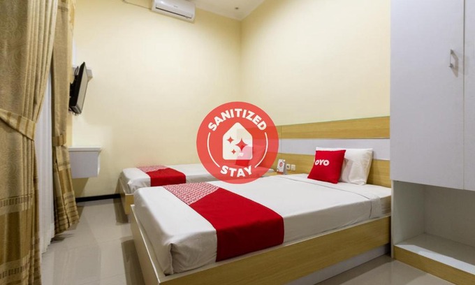Dinoyo Hotel | Vaccinated Staff - OYO 3763 Oq Guest House Syariah