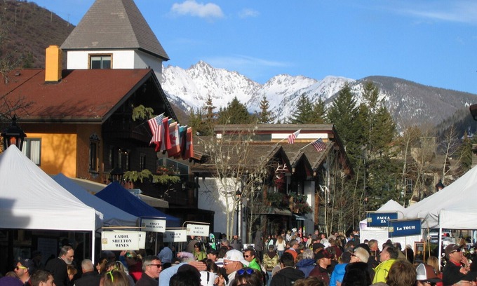 Vail House | Vail Townhouse/Golf Course Free Shuttle across street