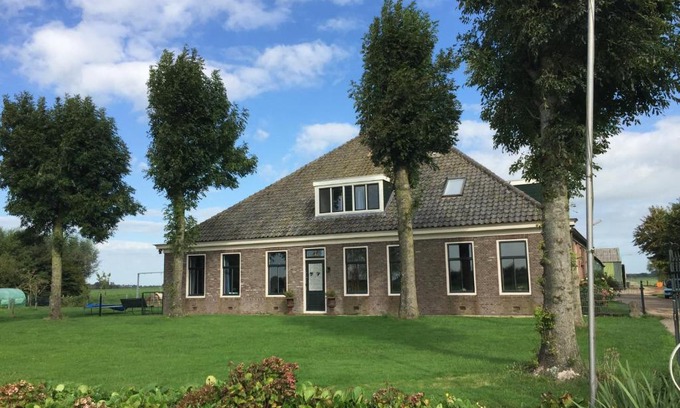 Monnickendam House | Vakantiehuis Overleek