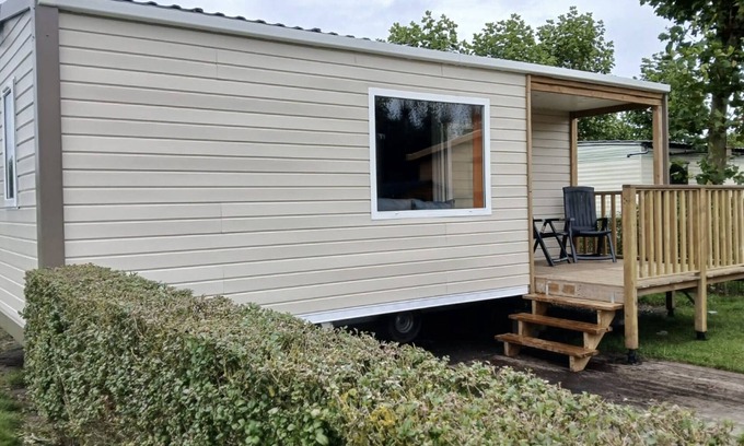 Jabbeke Ski Chalet | Vakantiepark Klein Strand - Cottage 4p