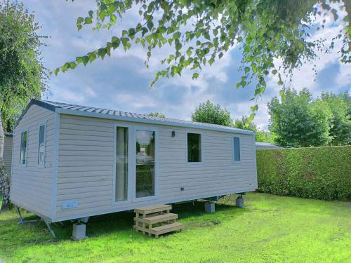 Jabbeke Ski Chalet | Vakantiepark Klein Strand - Premium Chalet 4p