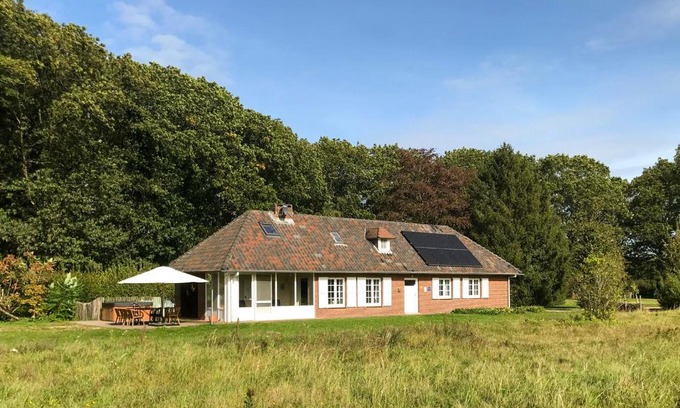 Meeuwen-Gruitrode Cabin | Vakantiewoning Heidebos in het Nationaal Park Hoge Kempen