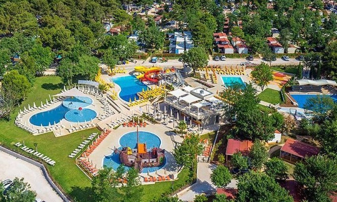 Lanterna House | Valamar Camping Lanterna Mobilehome Happy Superior J sea view for 7 persons