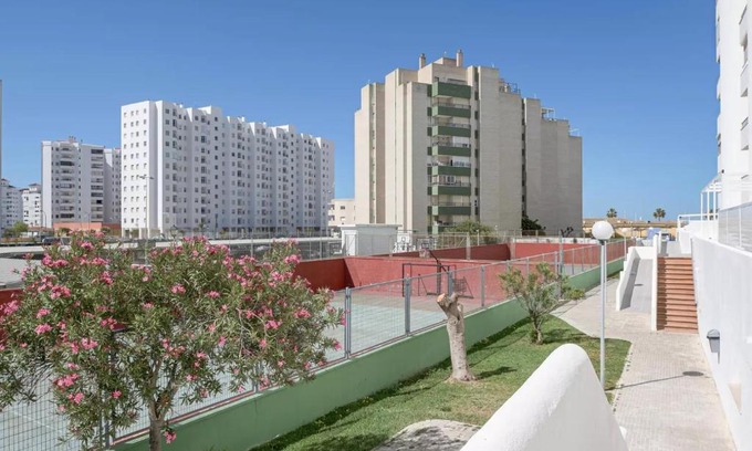 Valdelagrana Apartment | Valdelagrana: primera línea de playa.